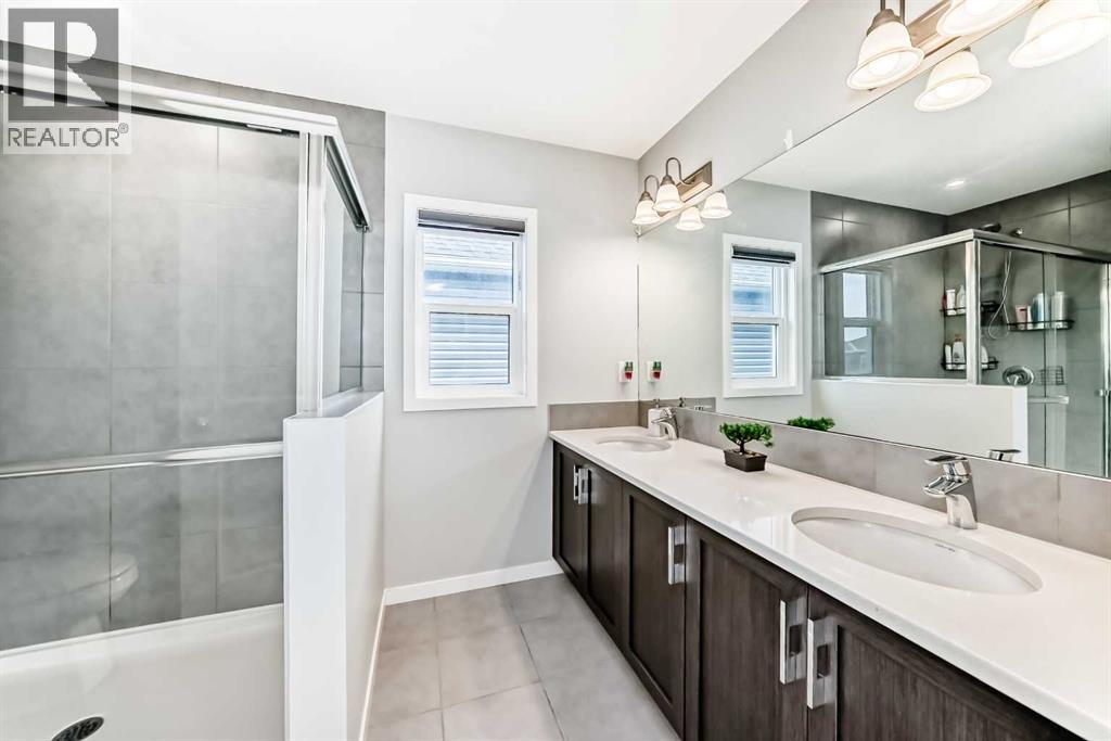 868 West Lakeview Drive, Chestermere, Alberta  T1X 1Z5 - Photo 31 - A2261148