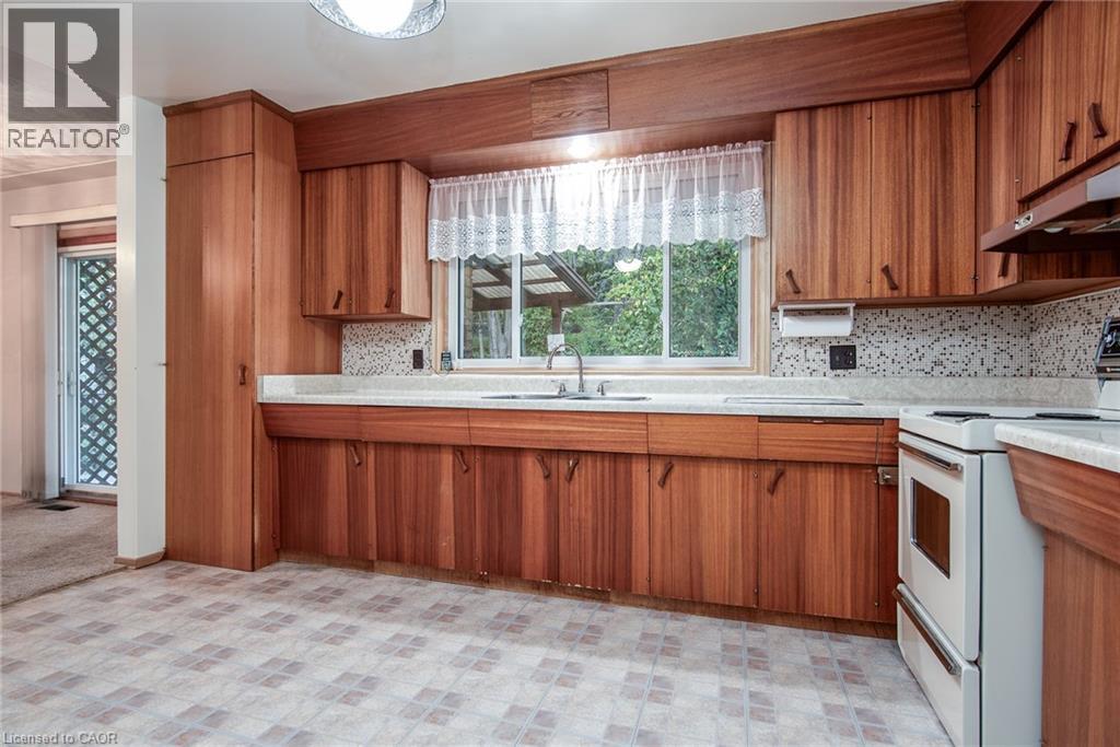 444 Greenbrook Drive, Kitchener, Ontario  N2M 4K4 - Photo 15 - 40772605