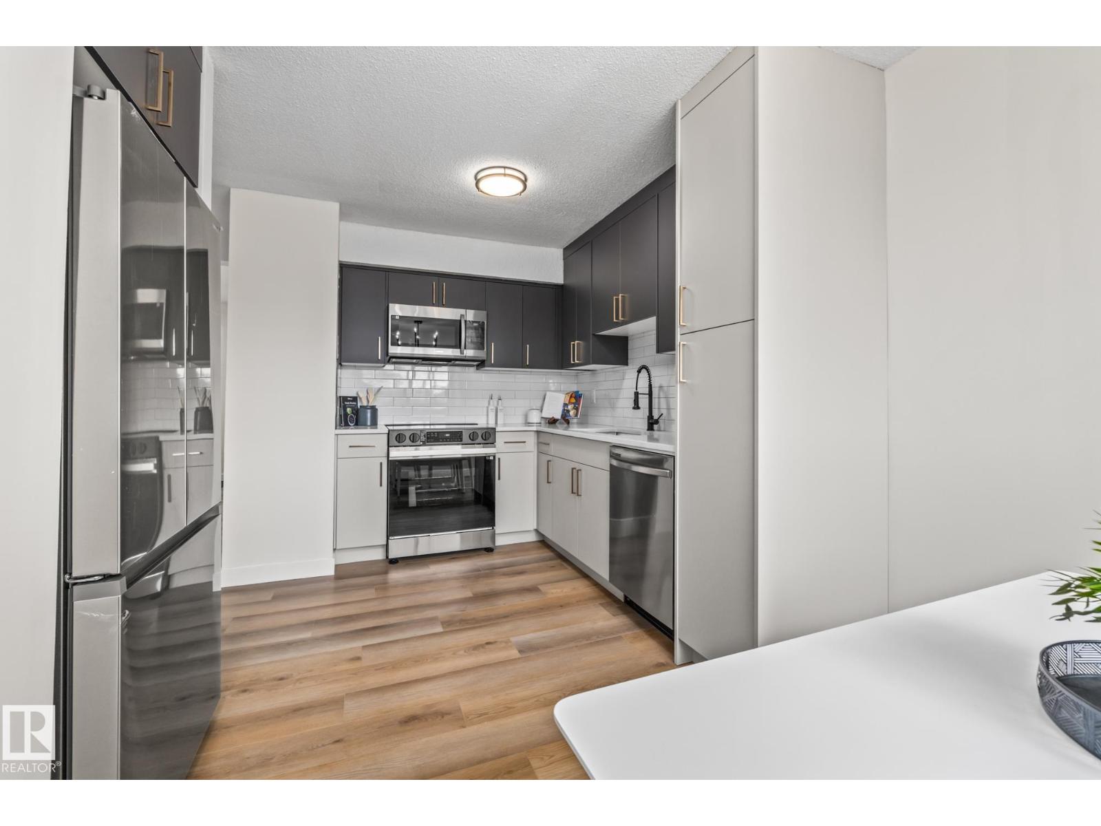1159 Hooke Rd Nw, Edmonton, Alberta  T5A 4A5 - Photo 11 - E4460927