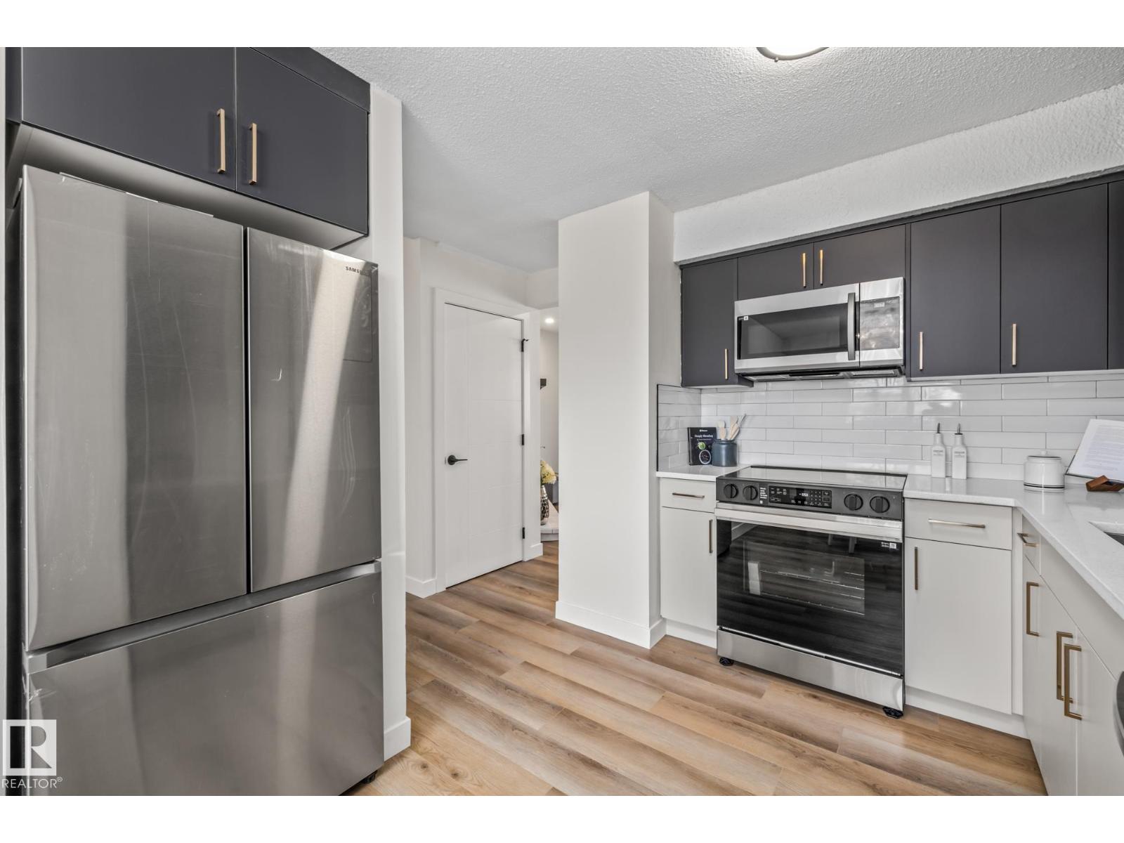 1159 Hooke Rd Nw, Edmonton, Alberta  T5A 4A5 - Photo 8 - E4460927
