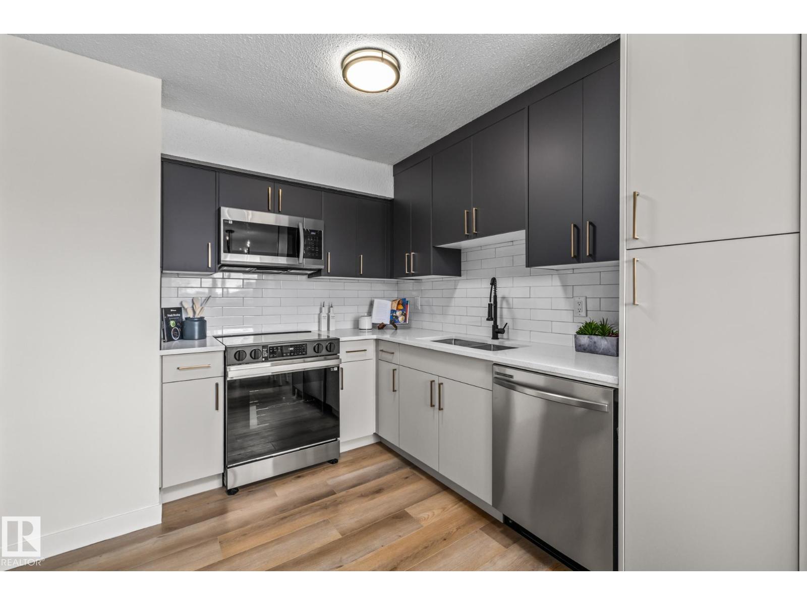 1159 Hooke Rd Nw, Edmonton, Alberta  T5A 4A5 - Photo 9 - E4460927