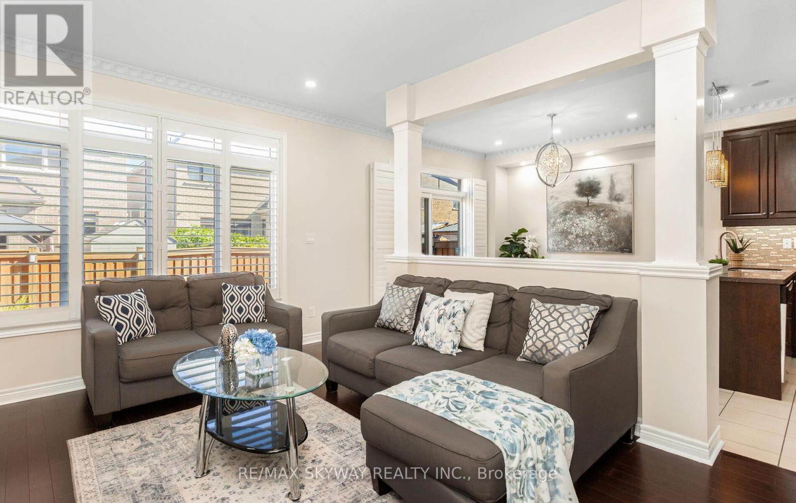 87 Villadowns Trail, Brampton, Ontario  L6R 3Y8 - Photo 15 - W12441408