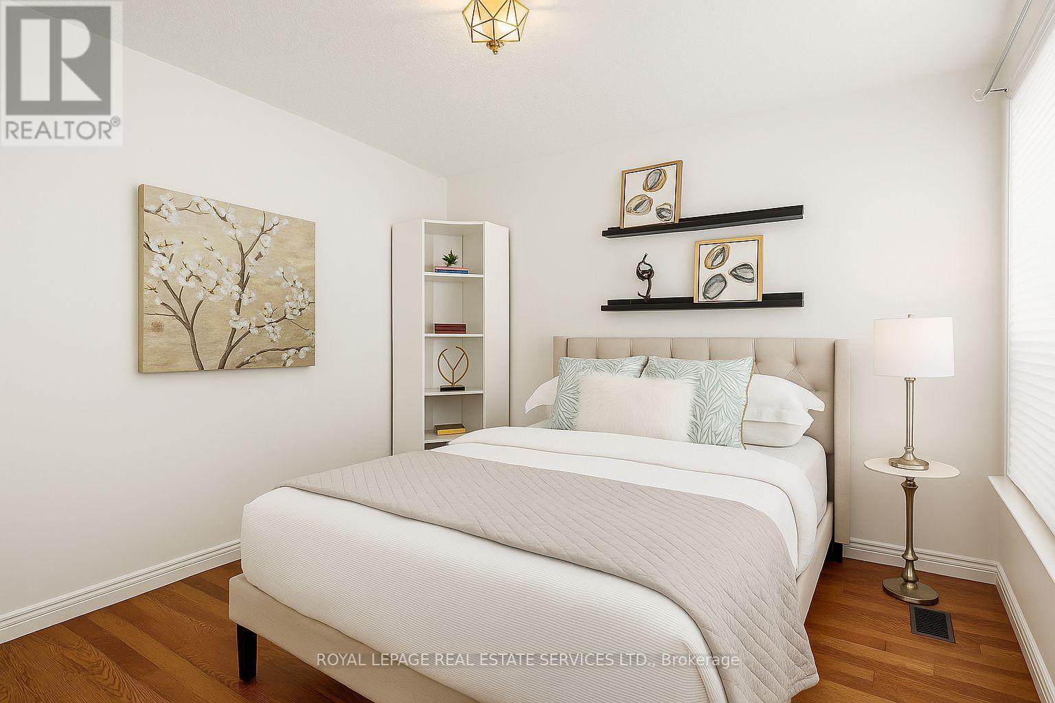 154 Humbercrest Boulevard, Toronto, Ontario  M6S 4L3 - Photo 27 - W12426607