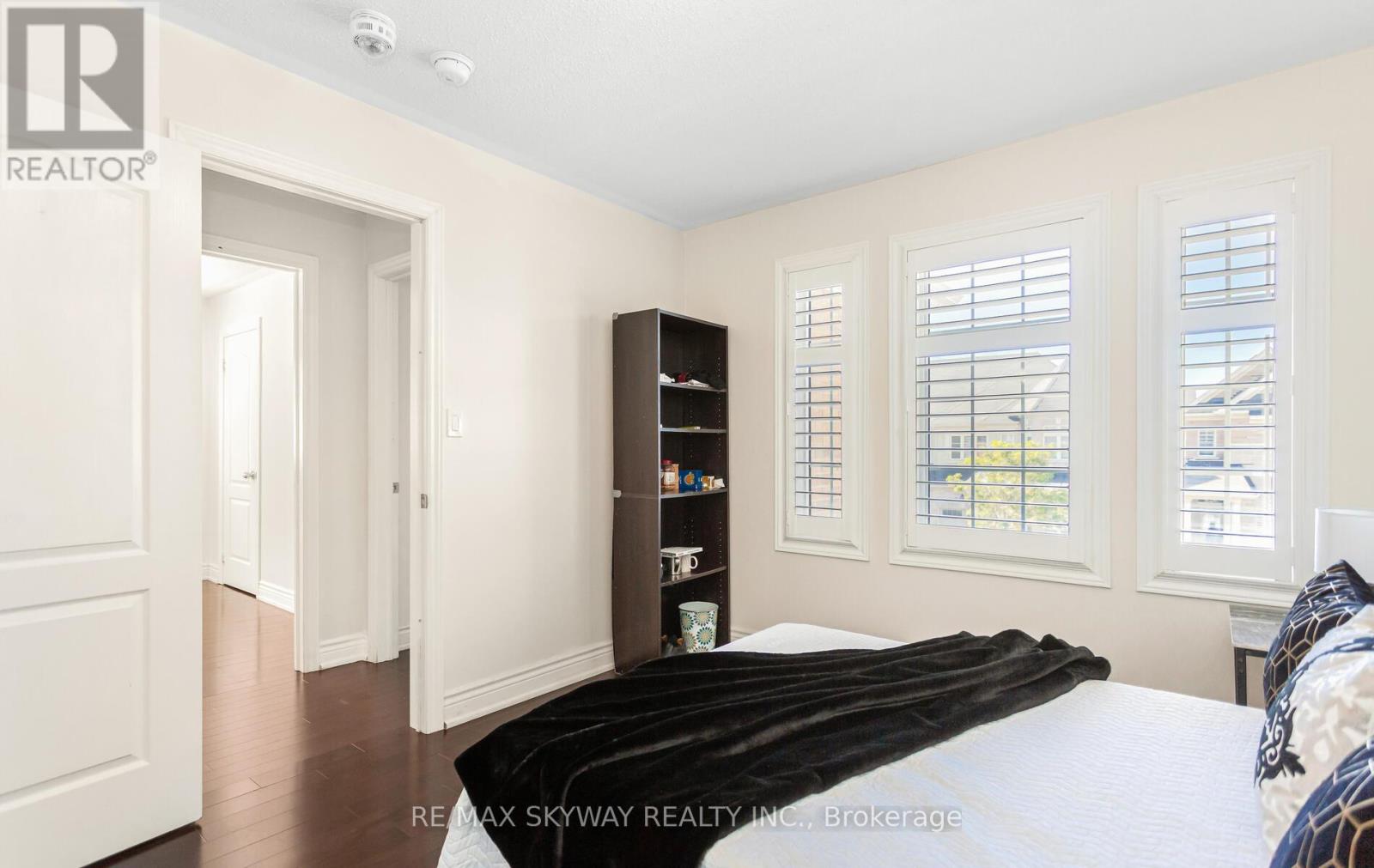 87 Villadowns Trail, Brampton, Ontario  L6R 3Y8 - Photo 40 - W12441408