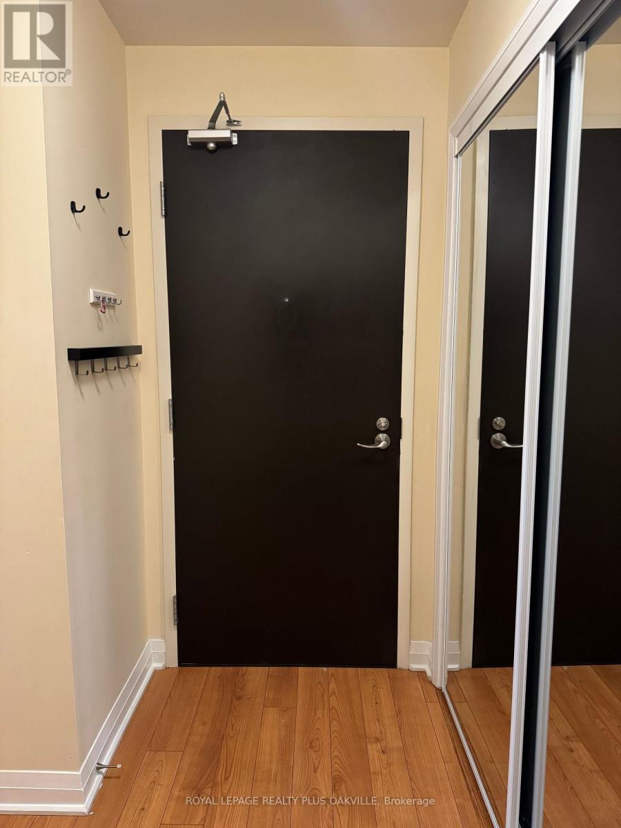 510 - 5 Valhalla Inn Road, Toronto (Islington-City Centre West), Ontario  M9B 0B1 - Photo 6 - W12445648