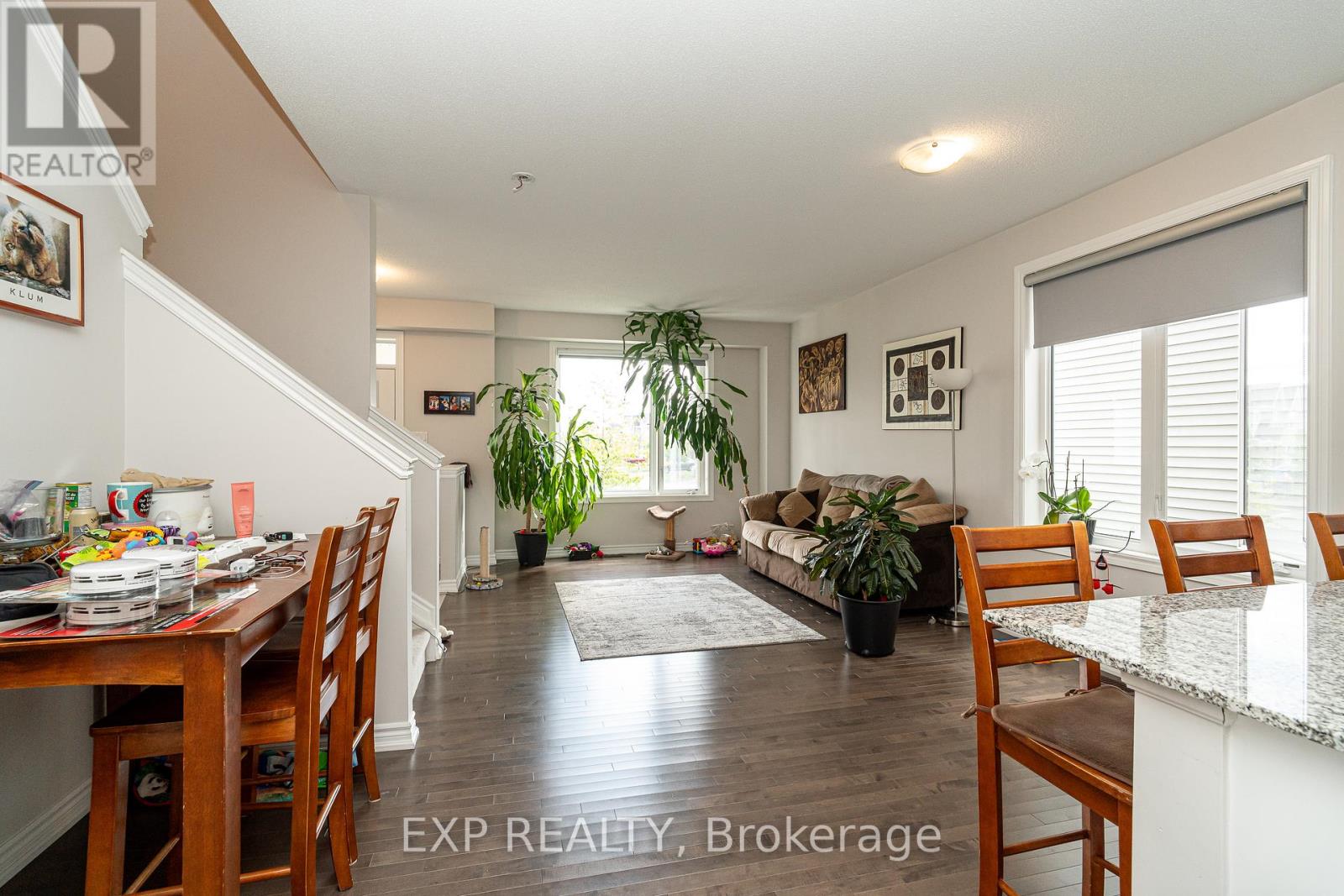 814 Horseshoe Falls Way, Ottawa, Ontario  K2J 6P5 - Photo 12 - X12445682