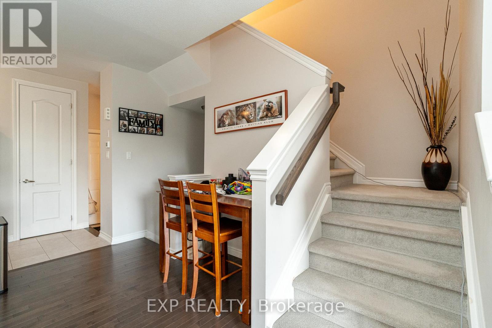 814 Horseshoe Falls Way, Ottawa, Ontario  K2J 6P5 - Photo 13 - X12445682