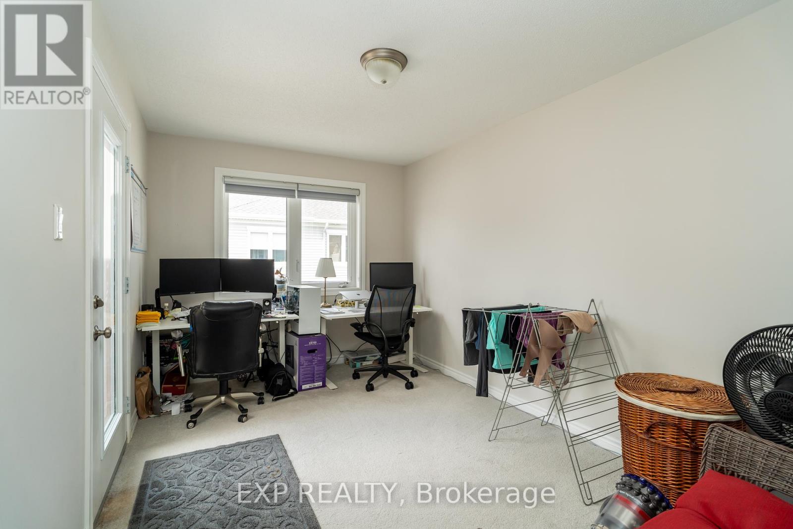 814 Horseshoe Falls Way, Ottawa, Ontario  K2J 6P5 - Photo 18 - X12445682