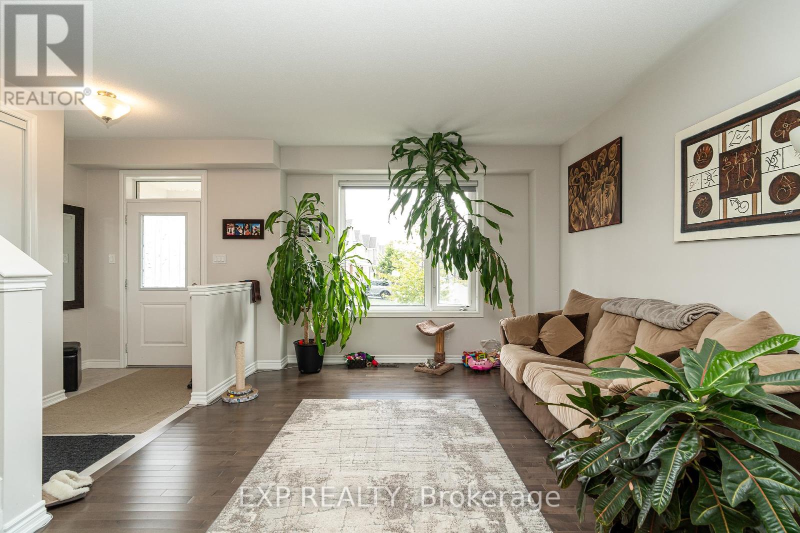 814 Horseshoe Falls Way, Ottawa, Ontario  K2J 6P5 - Photo 7 - X12445682