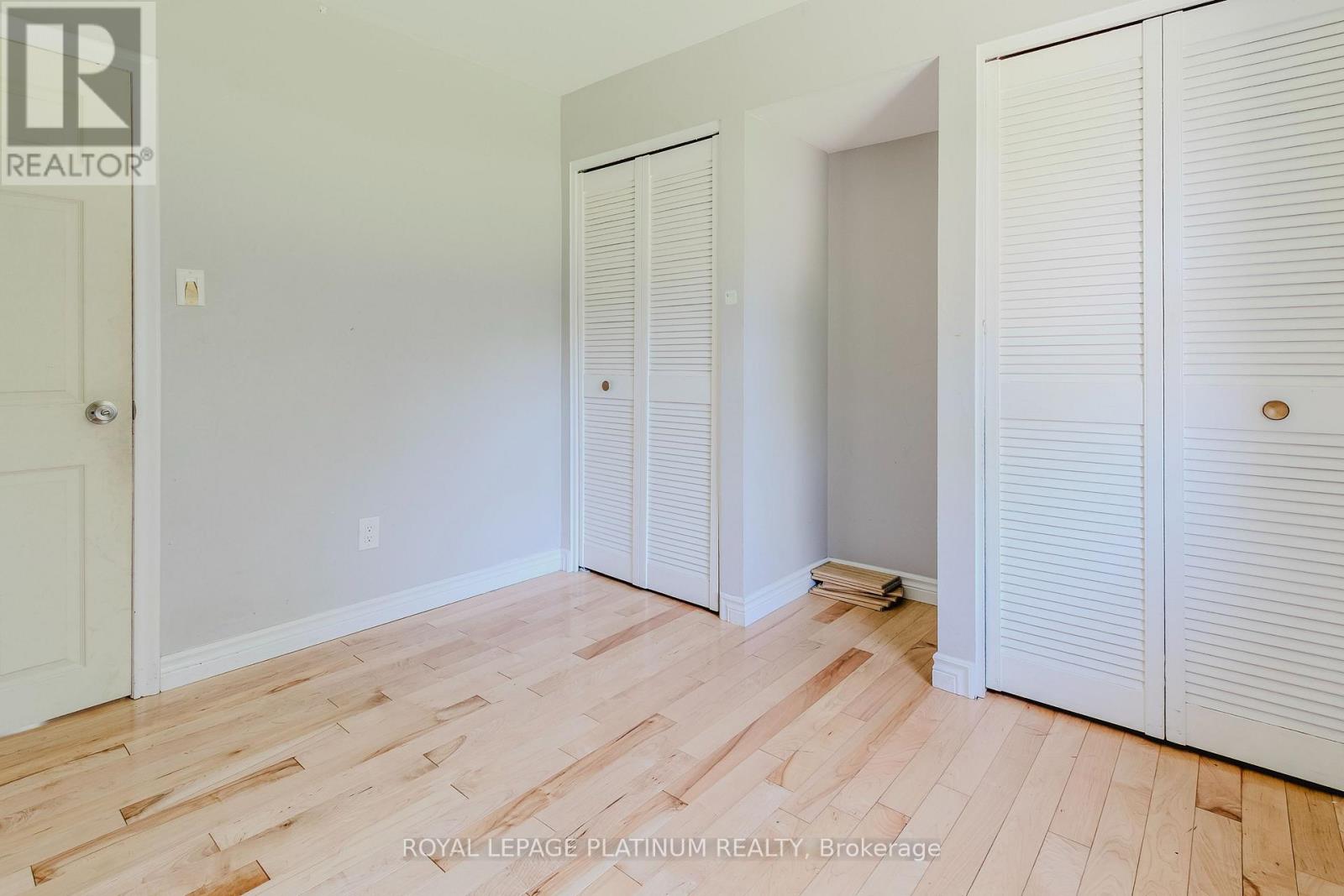 6 Varadi Avenue, Brantford, Ontario  N3R 3M8 - Photo 19 - X12445653