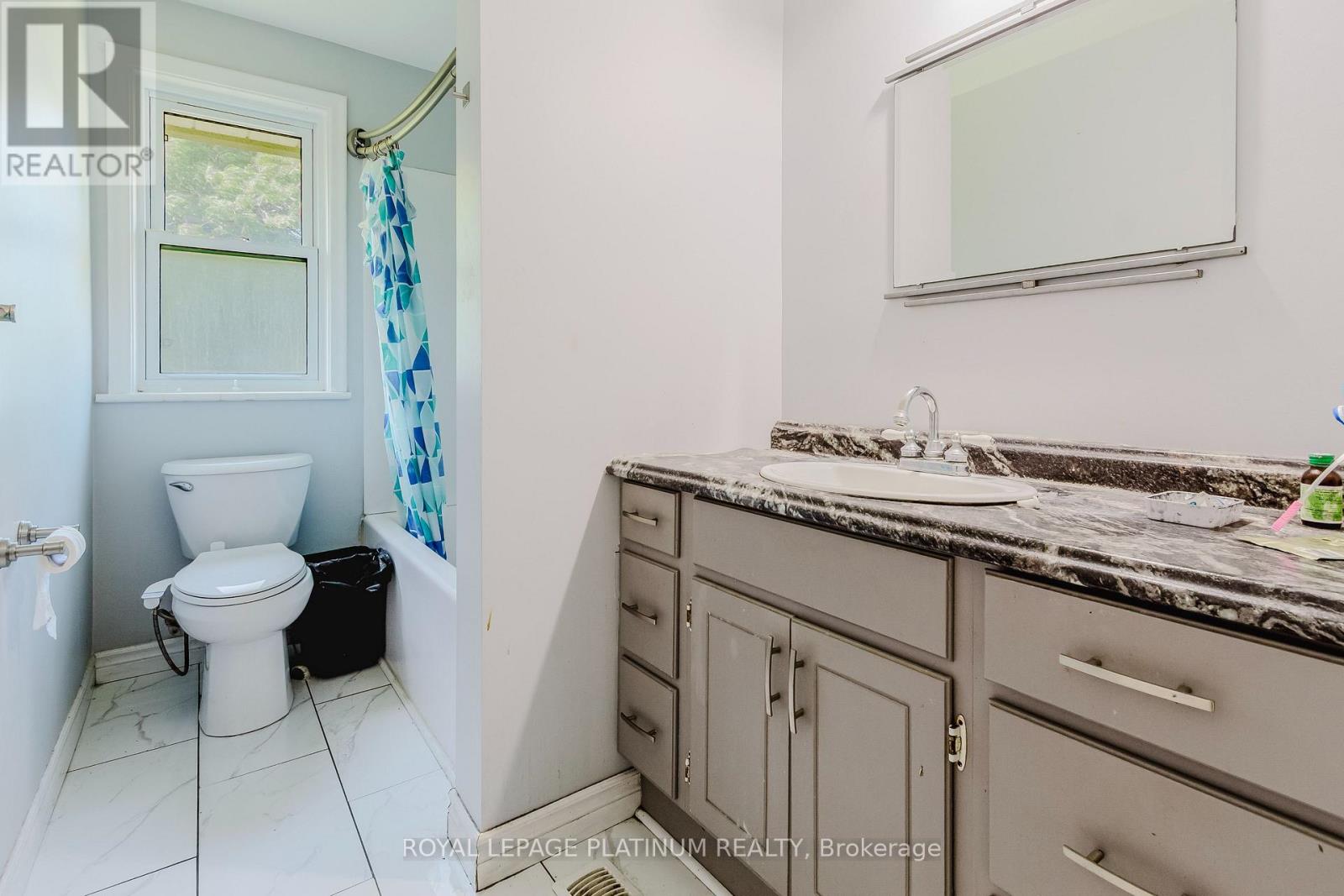 6 Varadi Avenue, Brantford, Ontario  N3R 3M8 - Photo 21 - X12445653