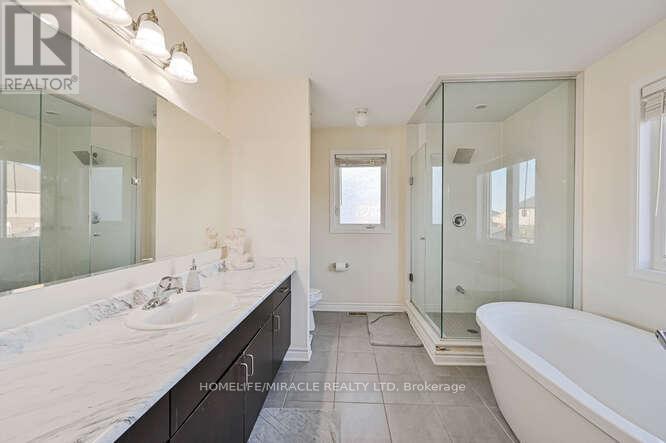103 Watermill Street, Kitchener, Ontario  N2P 0H4 - Photo 26 - X12445654