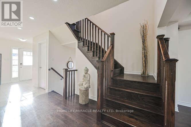 103 Watermill Street, Kitchener, Ontario  N2P 0H4 - Photo 7 - X12445654