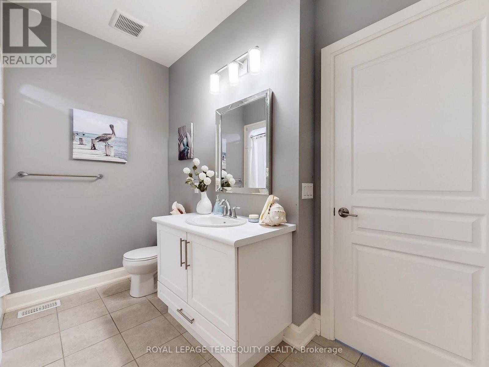 6 - 9245 Shoveller Drive, Niagara Falls, Ontario  L2H 0M4 - Photo 21 - X12444686