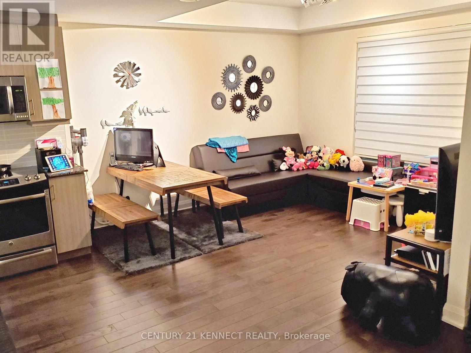 Th117 - 355 Beecroft Road, Toronto, Ontario  M2N 0J3 - Photo 3 - C12445680