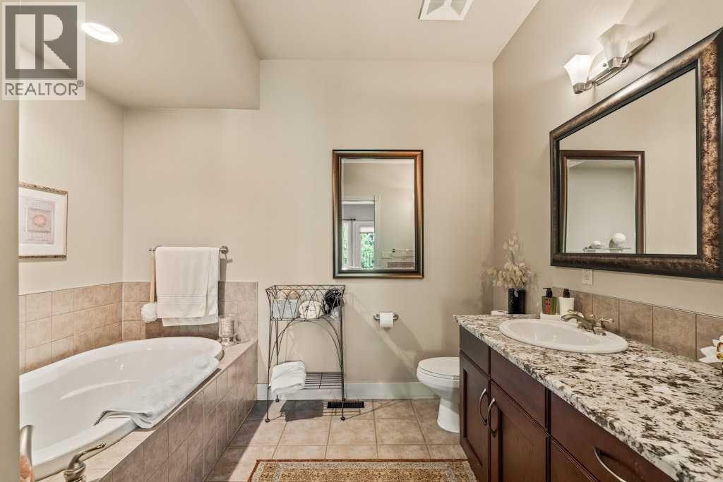 2421 Erlton Street Sw, Calgary, Alberta  T2S 2V9 - Photo 18 - A2234768