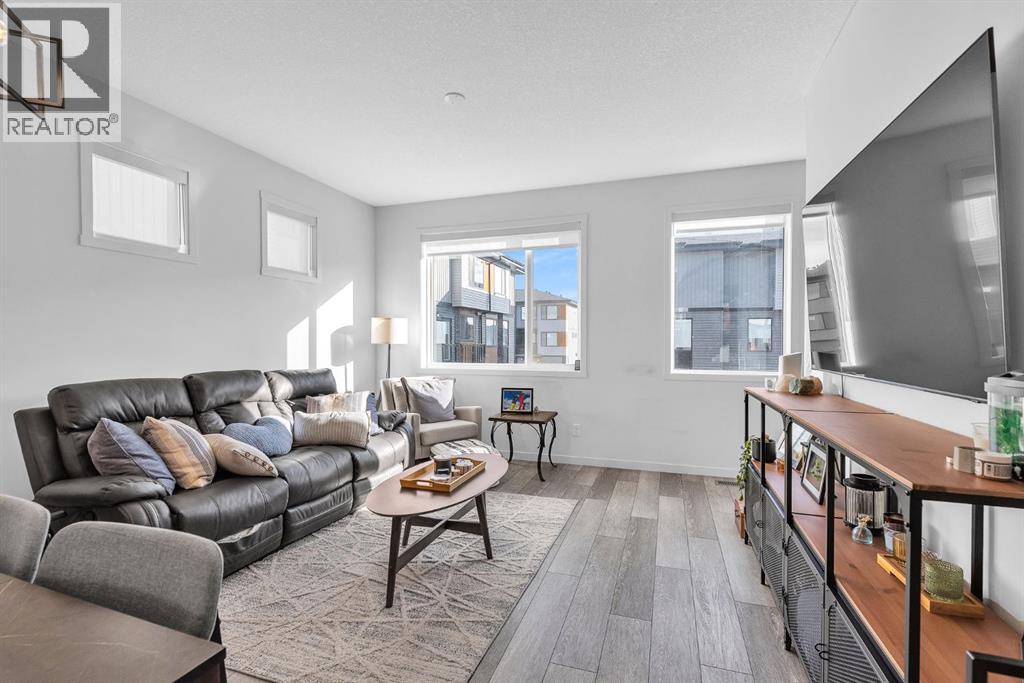316 Corner Glen Circle Ne, Calgary, Alberta  T3N 2E1 - Photo 7 - A2260782