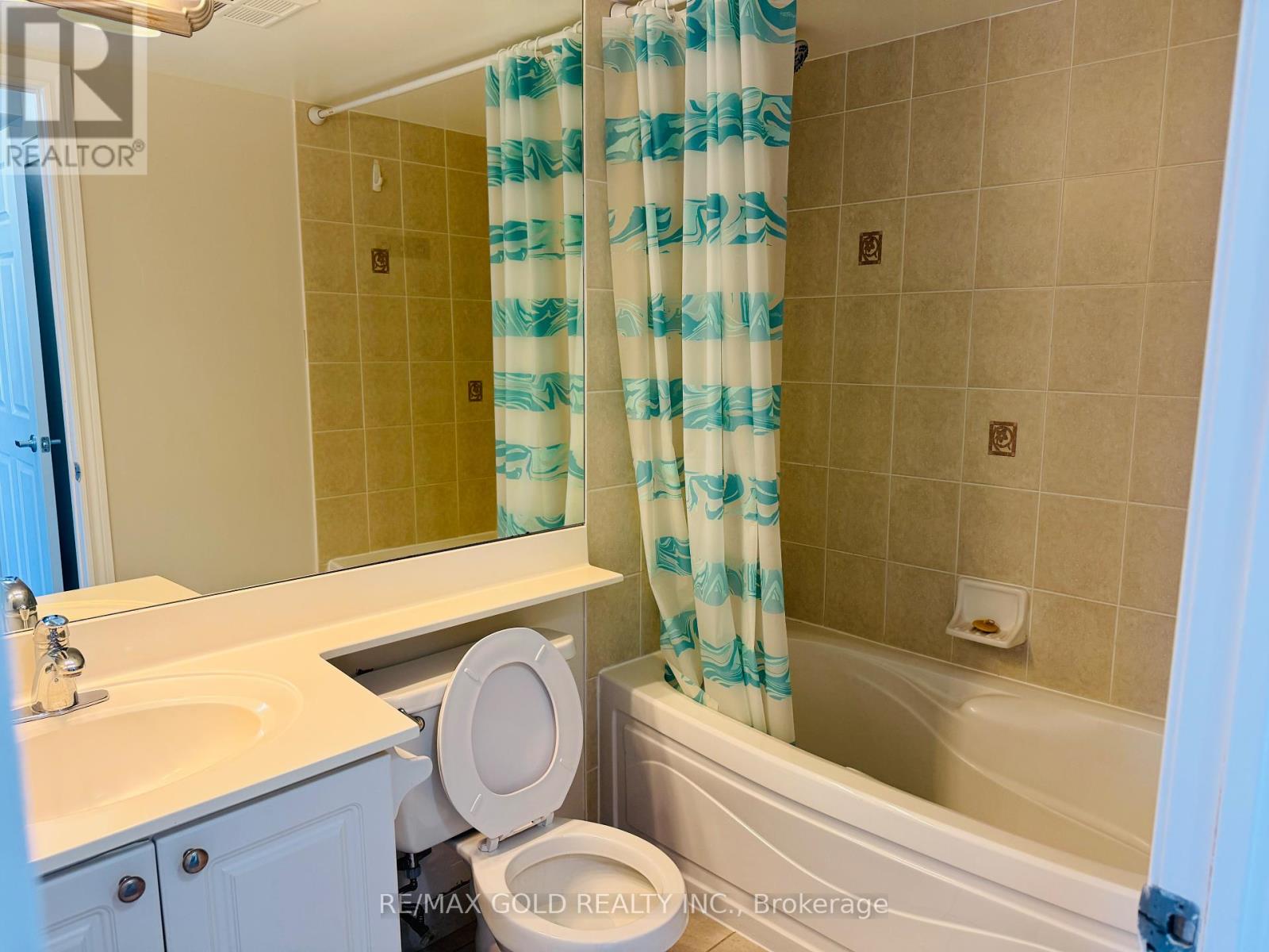 1209 - 3880 Duke Of York Boulevard, Mississauga, Ontario  L5B 4M7 - Photo 5 - W12445678