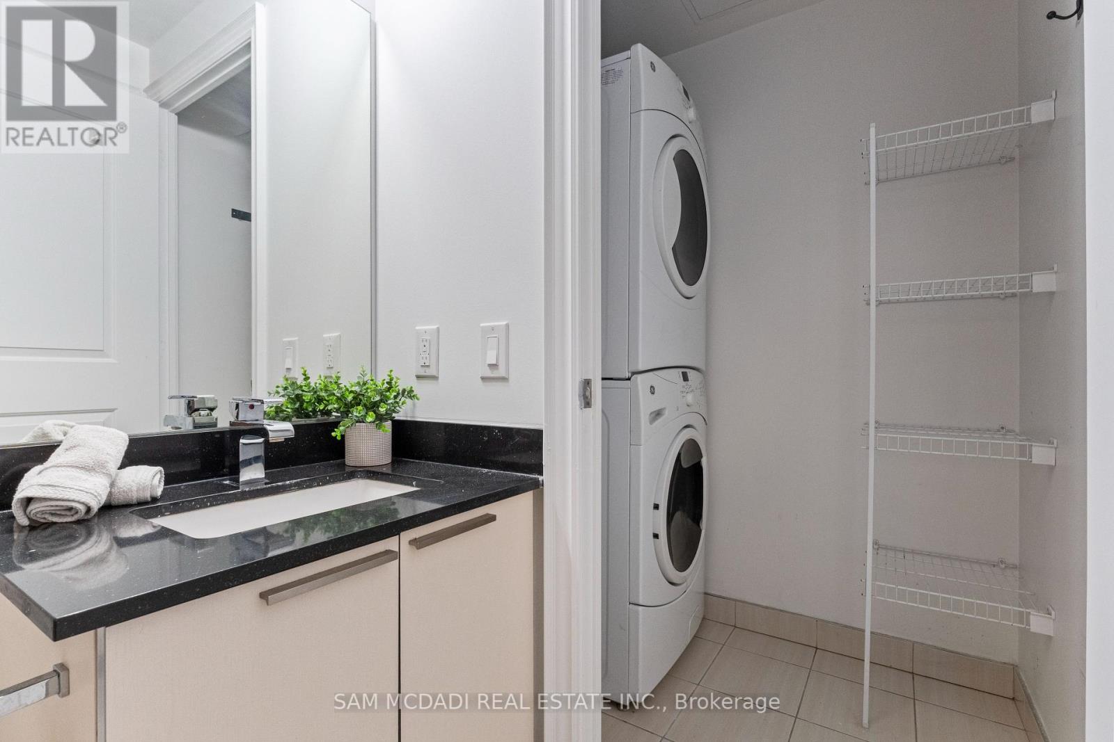 1205 - 16 Brookers Lane, Toronto (Mimico), Ontario  M8V 0A5 - Photo 13 - W12445693