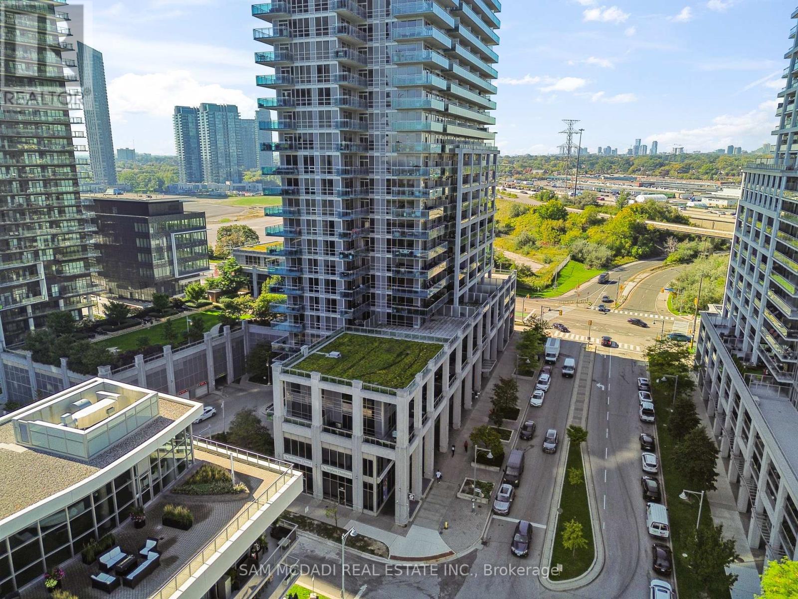 1205 - 16 Brookers Lane, Toronto (Mimico), Ontario  M8V 0A5 - Photo 2 - W12445693