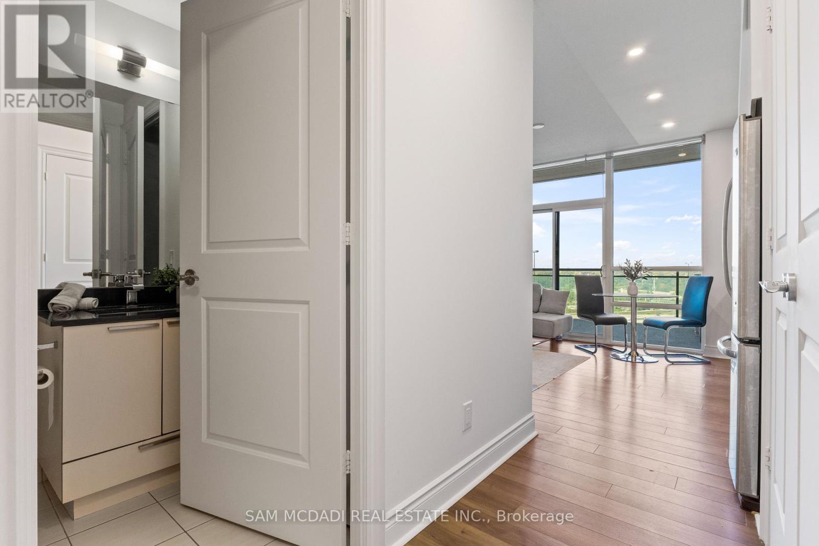 1205 - 16 Brookers Lane, Toronto (Mimico), Ontario  M8V 0A5 - Photo 8 - W12445693