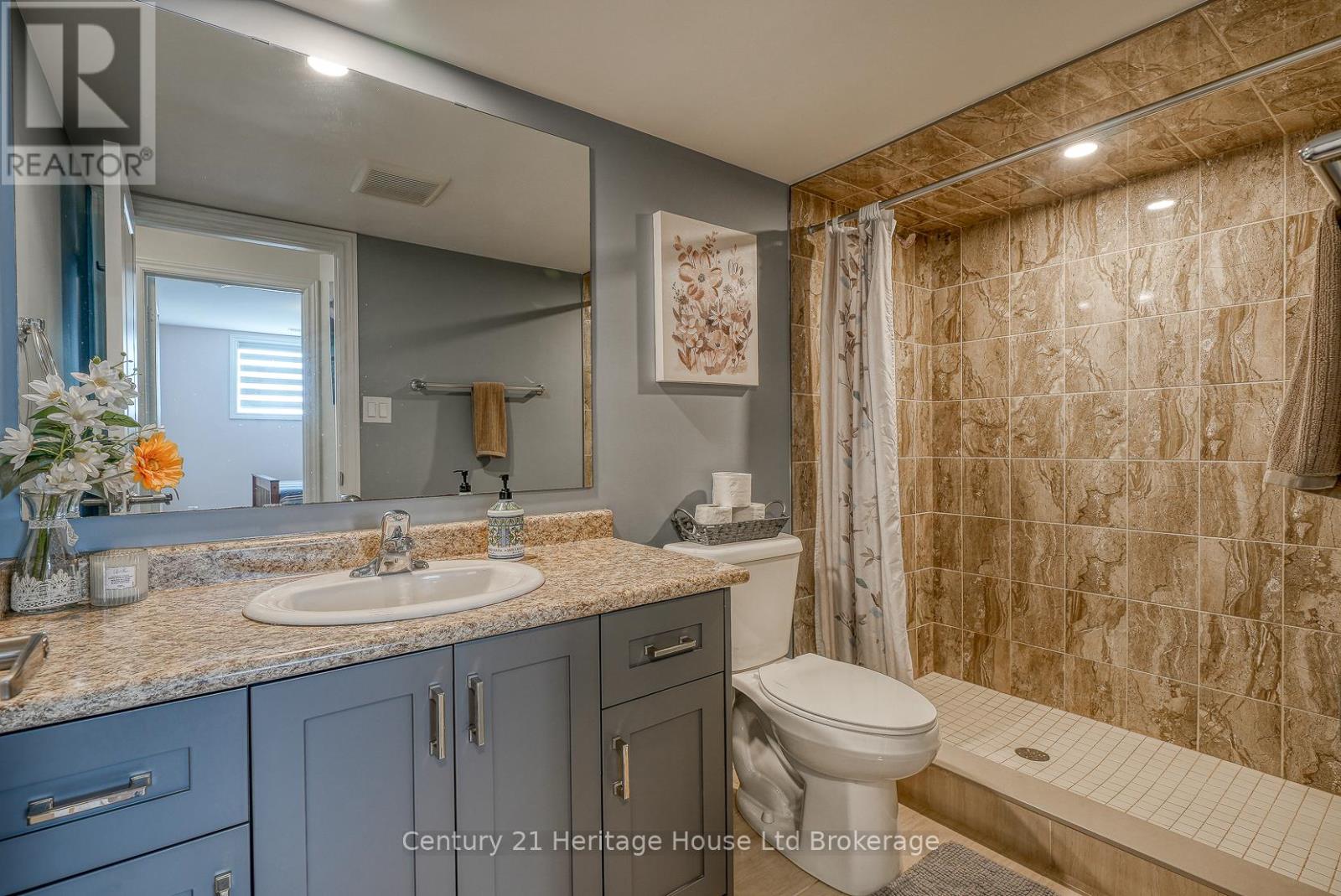 37 Harvest Avenue, Tillsonburg, Ontario  N4G 0H9 - Photo 38 - X12445696