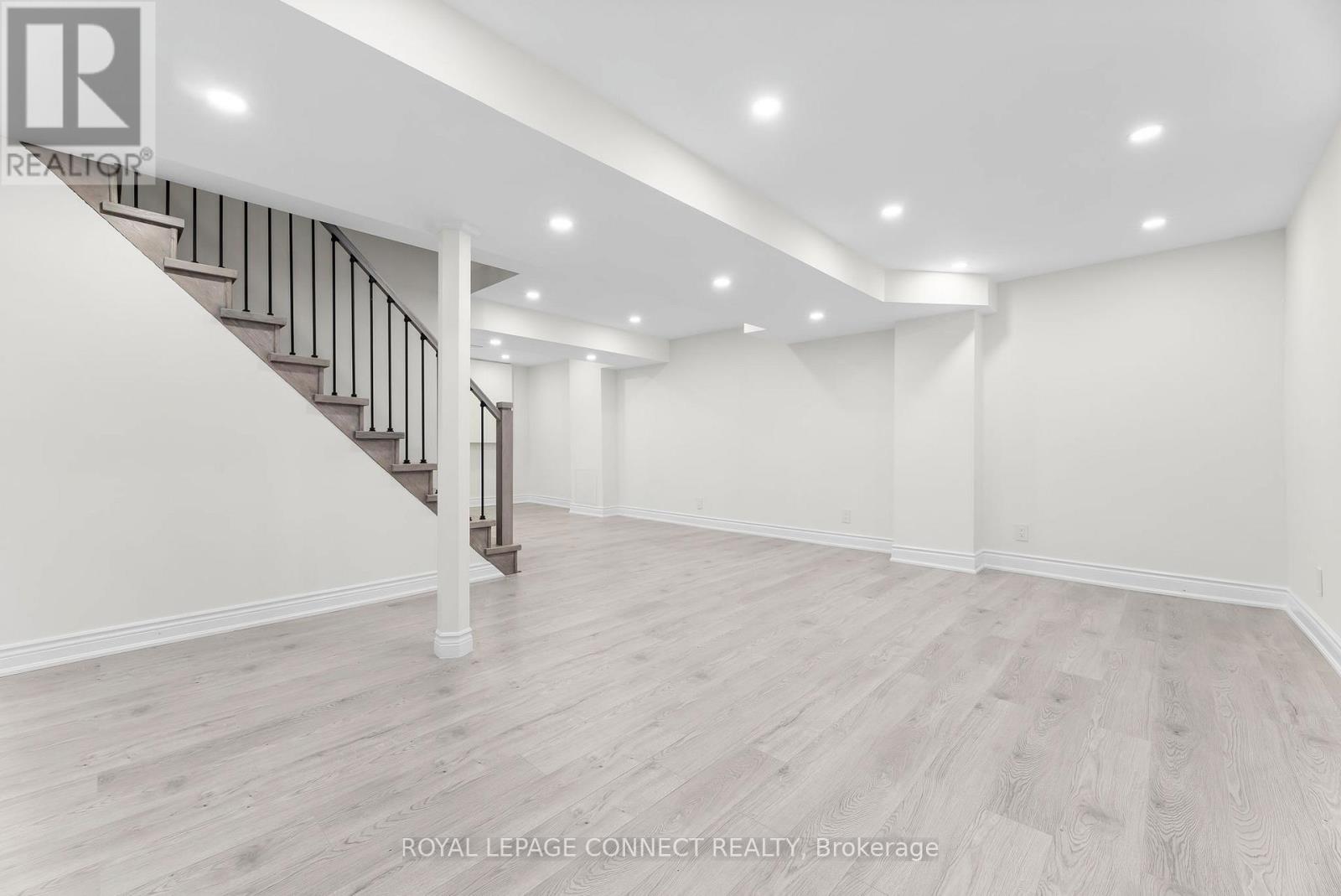 30 Chapman Drive, Ajax, Ontario  L1T 3C3 - Photo 33 - E12438435