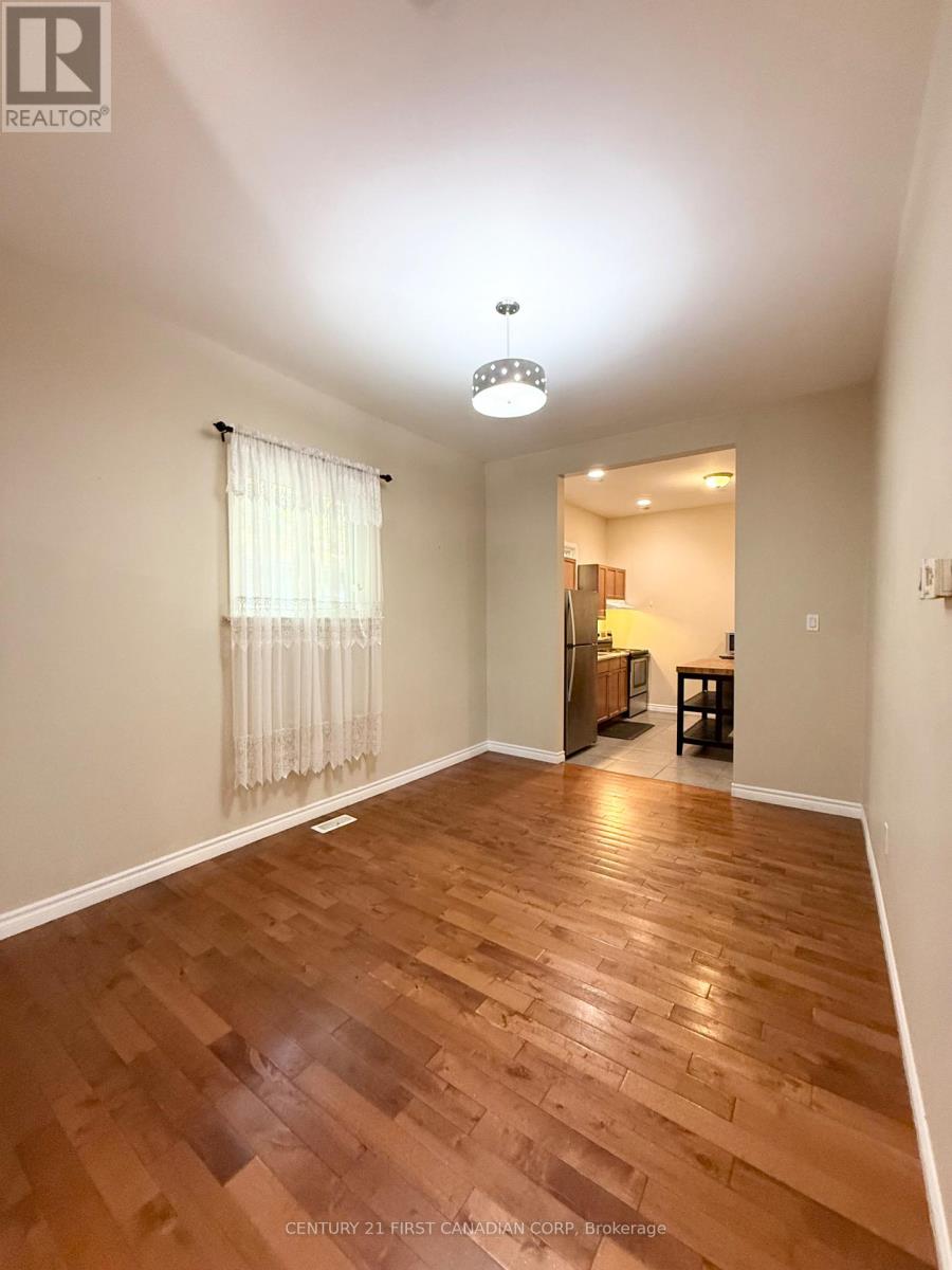 528 Pall Mall Street, London East, Ontario  N5Y 2Z6 - Photo 10 - X12326838