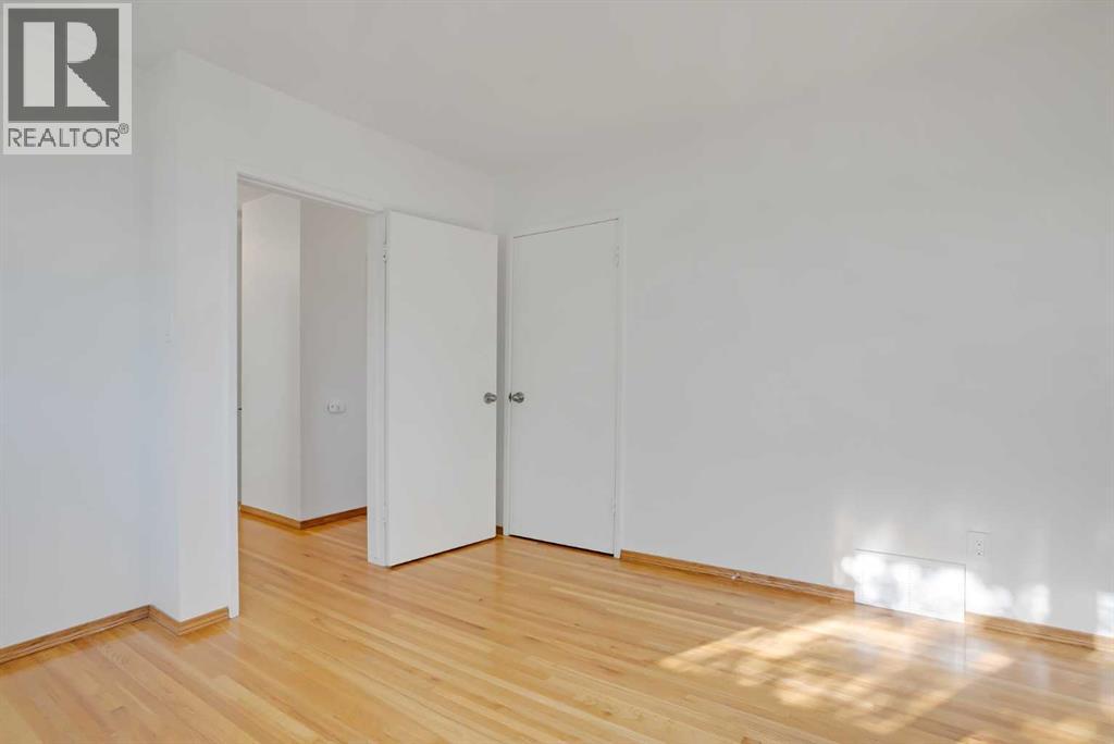 6014 37 Street Sw, Calgary, Alberta  T3E 5M7 - Photo 13 - A2262090