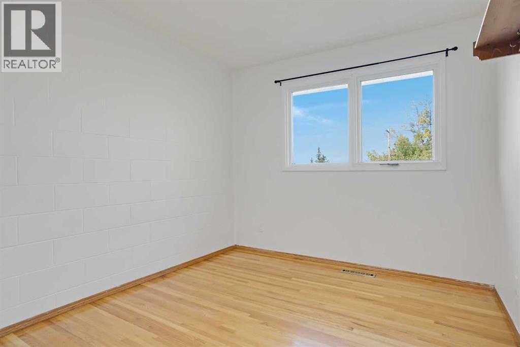 6014 37 Street Sw, Calgary, Alberta  T3E 5M7 - Photo 16 - A2262090