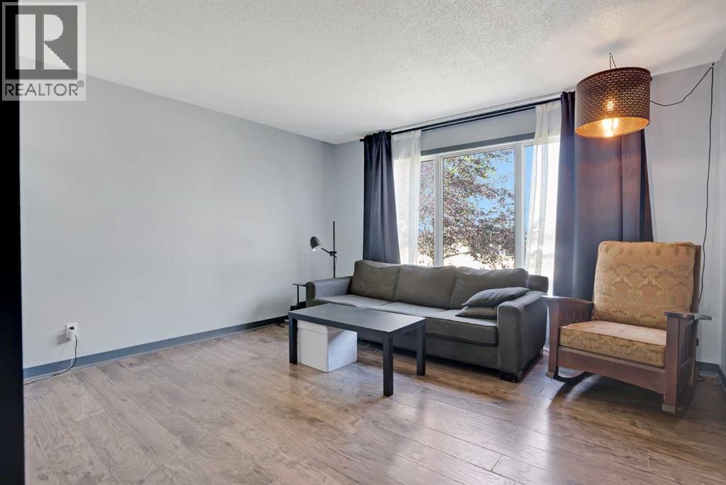 6014 37 Street Sw, Calgary, Alberta  T3E 5M7 - Photo 25 - A2262090