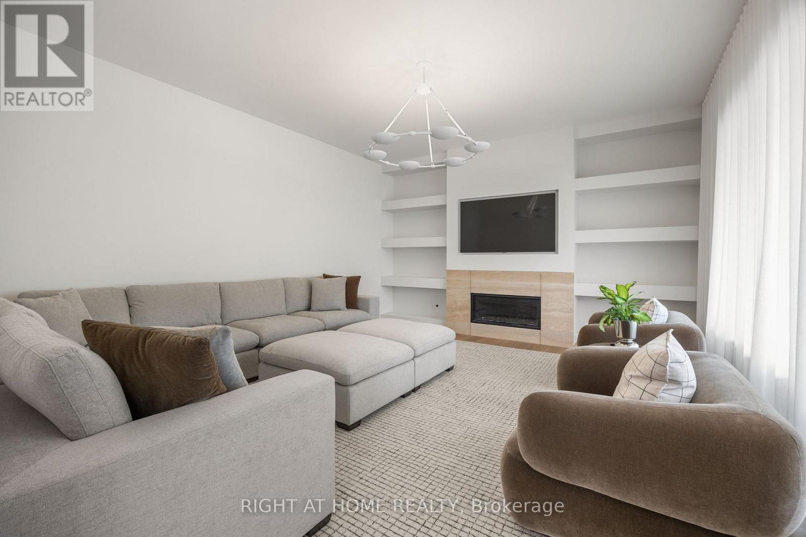 59 Verwood Avenue, Toronto, Ontario  M3H 2K8 - Photo 9 - C12412283