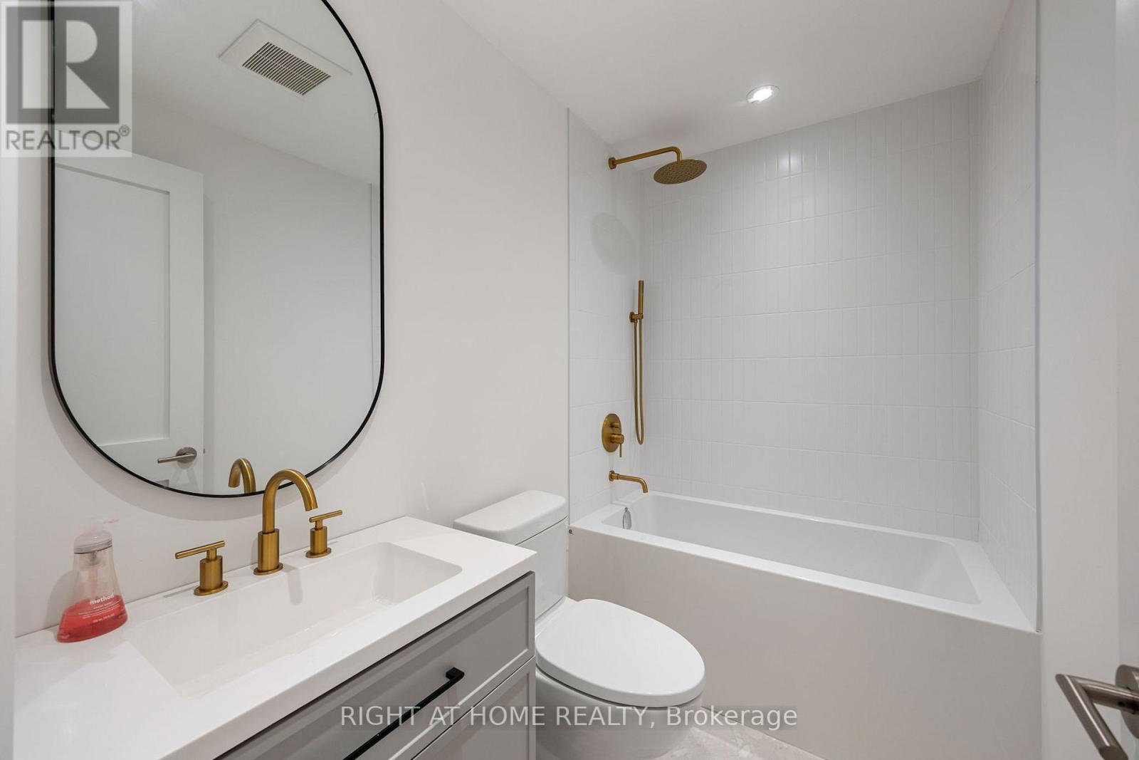 59 Verwood Avenue, Toronto, Ontario  M3H 2K8 - Photo 42 - C12412283