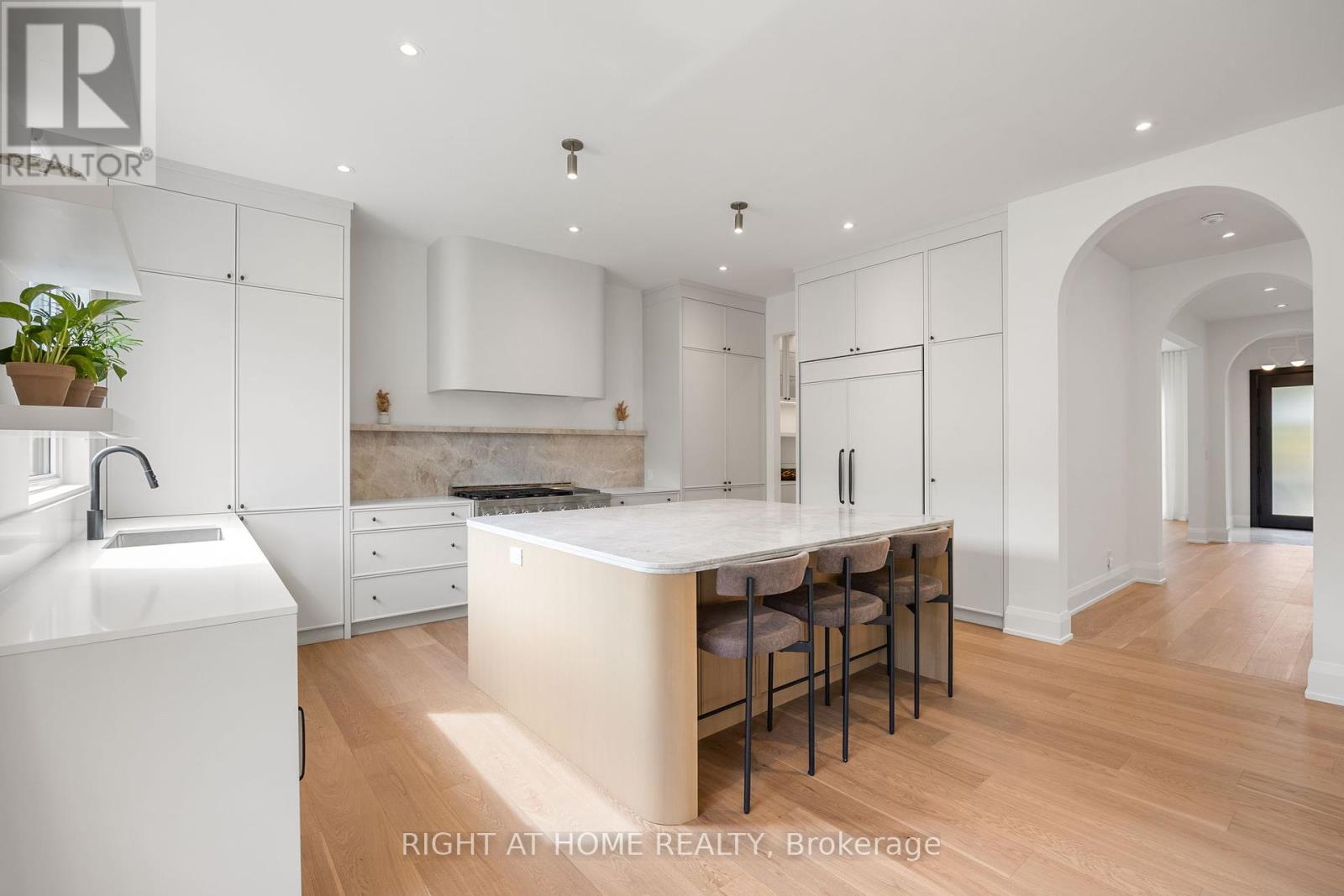 59 Verwood Avenue, Toronto, Ontario  M3H 2K8 - Photo 7 - C12412283