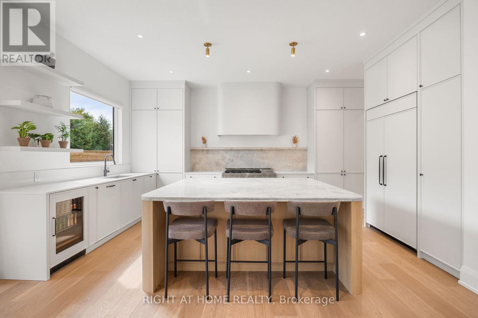 59 Verwood Avenue, Toronto, Ontario  M3H 2K8 - Photo 6 - C12412283