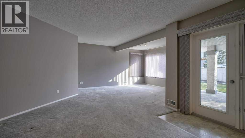 142 Mt Alberta View Se, Calgary, Alberta  T2Z 3N7 - Photo 34 - A2259547