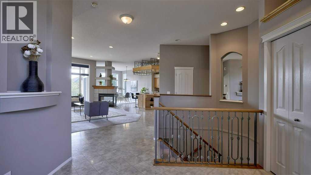 142 Mt Alberta View Se, Calgary, Alberta  T2Z 3N7 - Photo 5 - A2259547