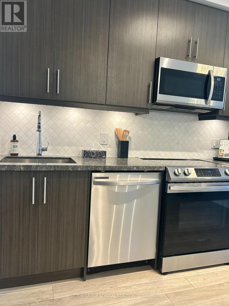1406 - 95 Oneida Crescent, Richmond Hill, Ontario  L4B 0H5 - Photo 10 - N12436594