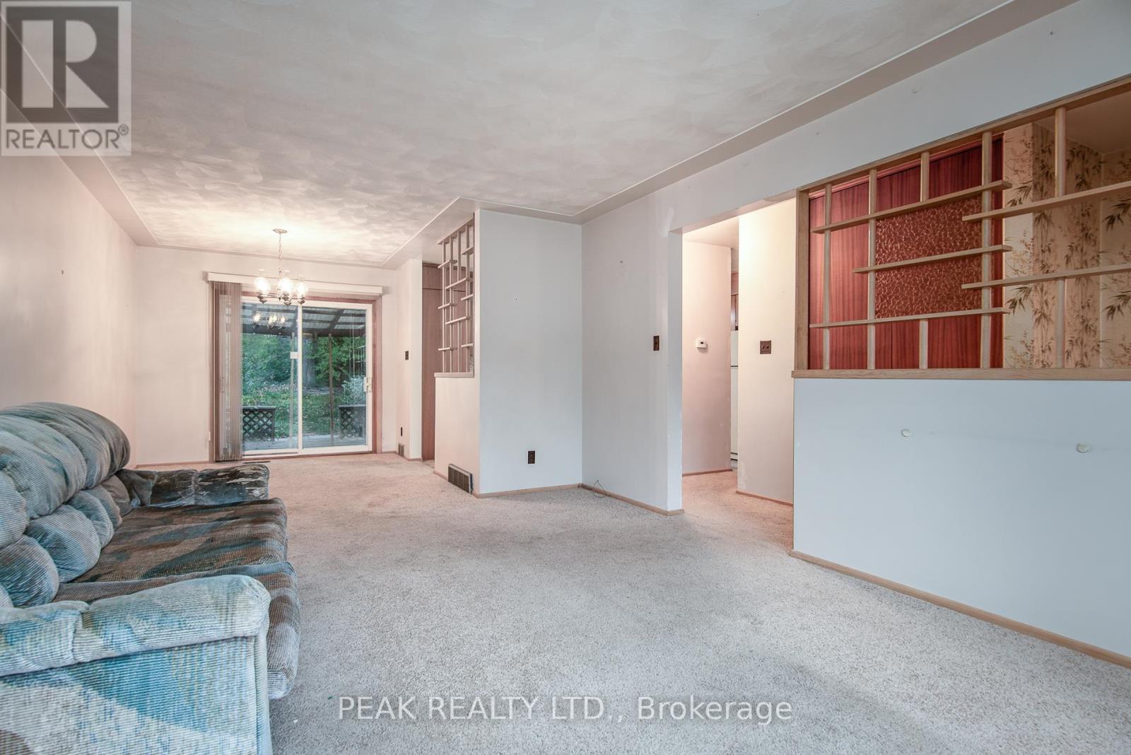 444 Greenbrook Drive, Kitchener, Ontario  N2M 4K4 - Photo 11 - X12445702