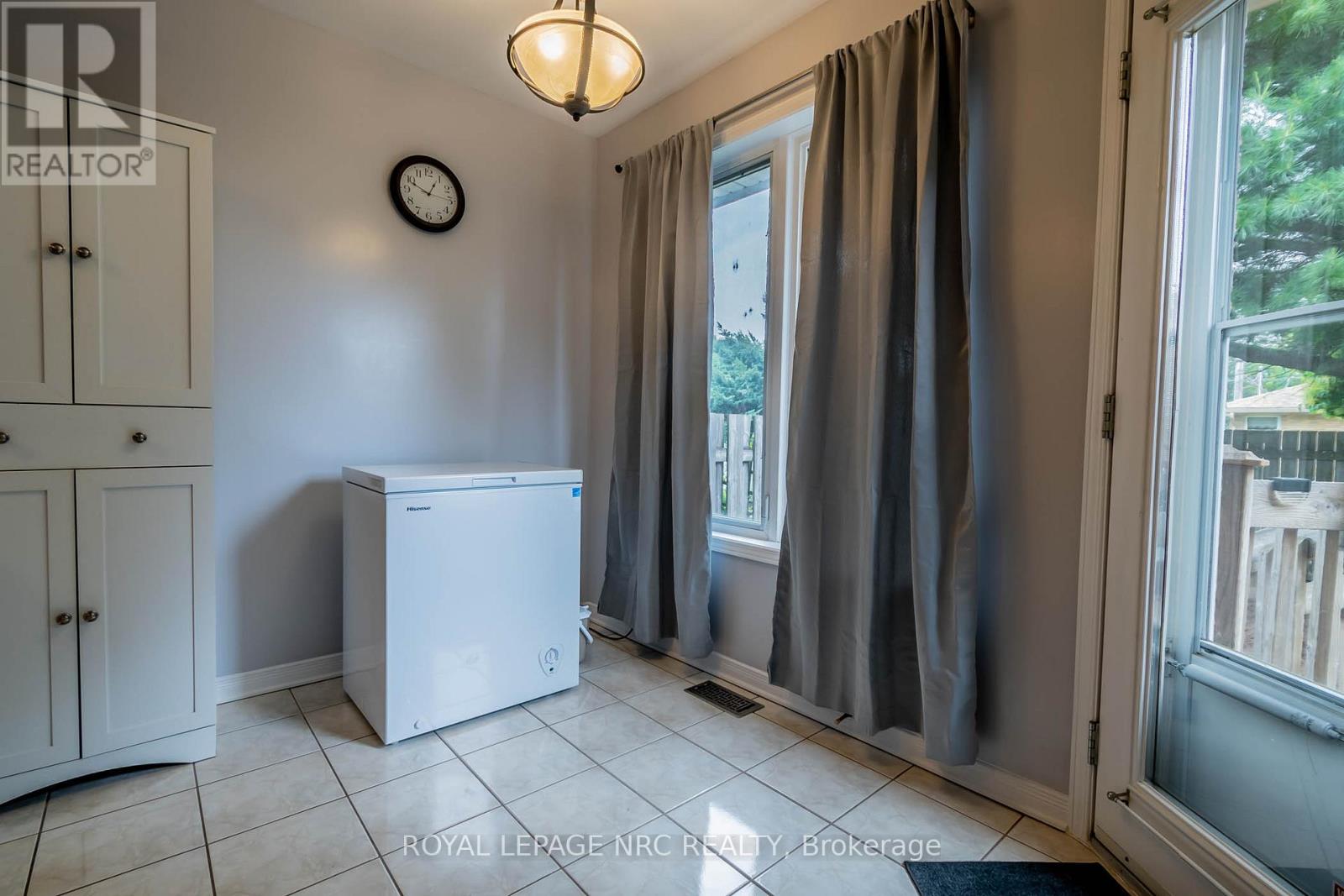 28 - 5070 Drummond Road, Niagara Falls, Ontario  L2E 6E4 - Photo 21 - X12445723