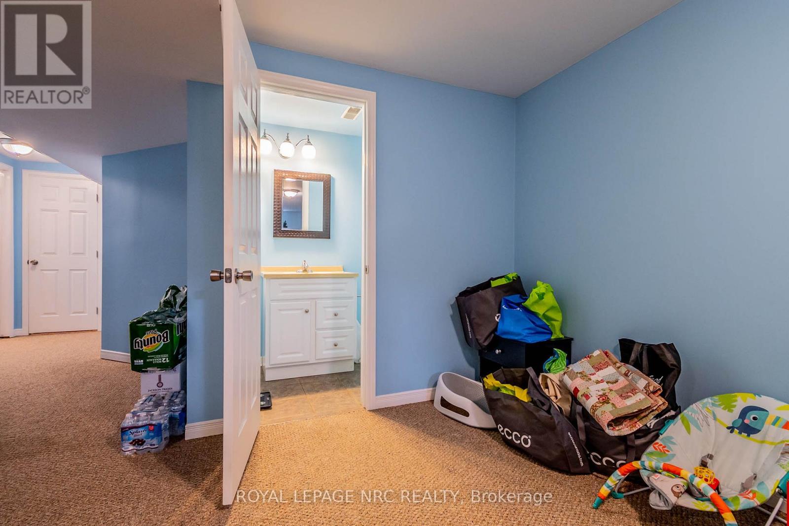 28 - 5070 Drummond Road, Niagara Falls, Ontario  L2E 6E4 - Photo 45 - X12445723