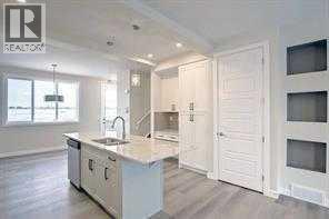 63 Lambeau Lane Se, Airdrie, Alberta  T4A 3P3 - Photo 7 - A2252055