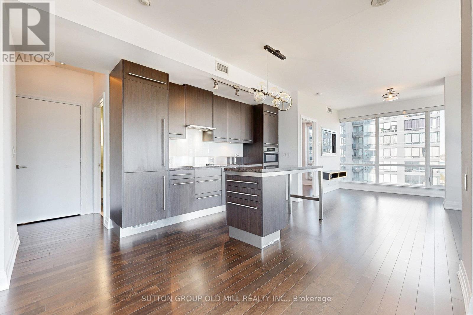 2009 - 80 John Street, Toronto, Ontario  M5V 3X4 - Photo 12 - C12445298