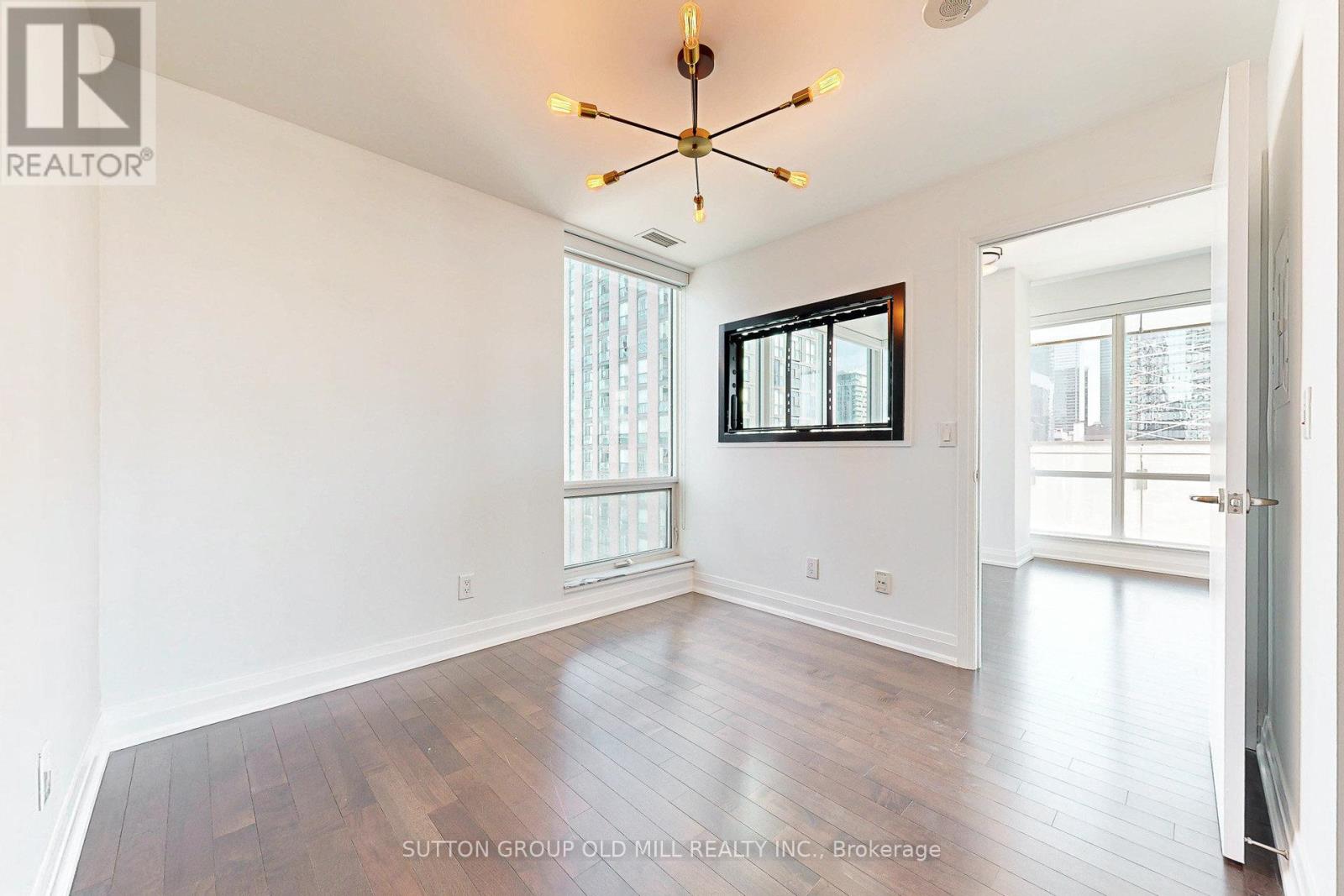 2009 - 80 John Street, Toronto, Ontario  M5V 3X4 - Photo 20 - C12445298