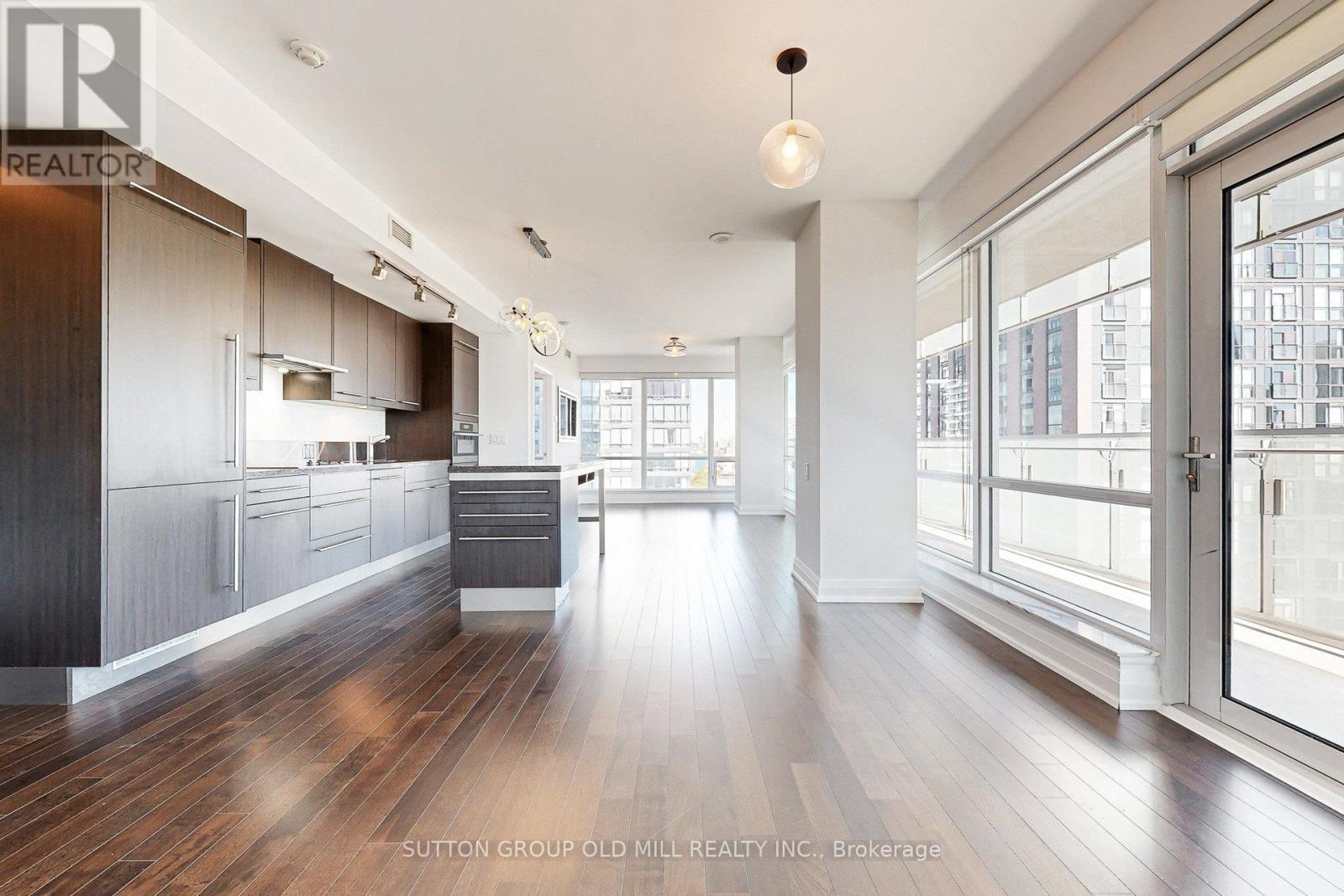 2009 - 80 John Street, Toronto, Ontario  M5V 3X4 - Photo 11 - C12445298