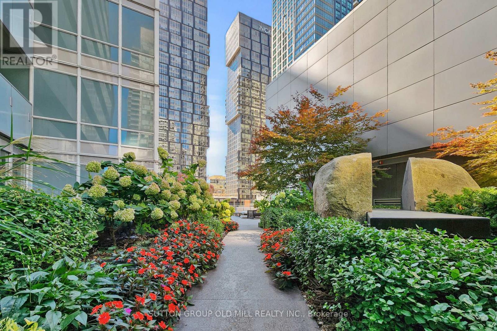 2009 - 80 John Street, Toronto, Ontario  M5V 3X4 - Photo 27 - C12445298