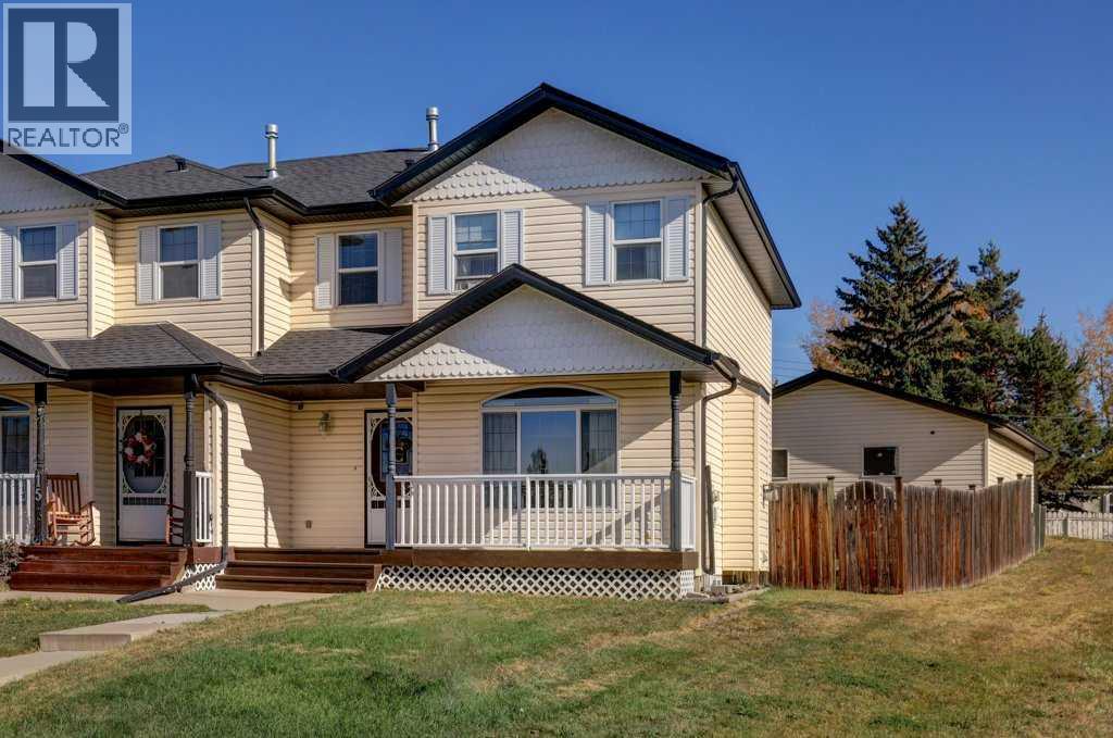 13 Ross Place, Crossfield, Alberta