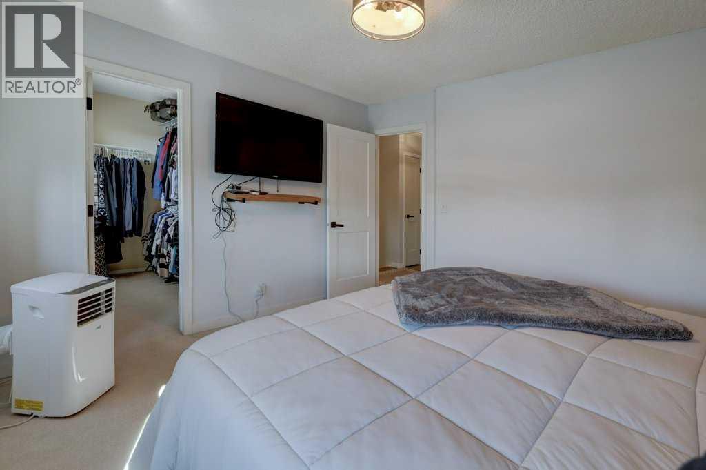 13 Ross Place, Crossfield, Alberta  T0M 0S0 - Photo 14 - A2262298