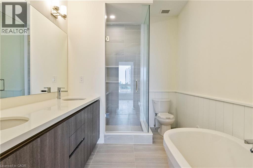 138 East Street Unit# 2, Oakville, Ontario  L6L 0H9 - Photo 38 - 40774113