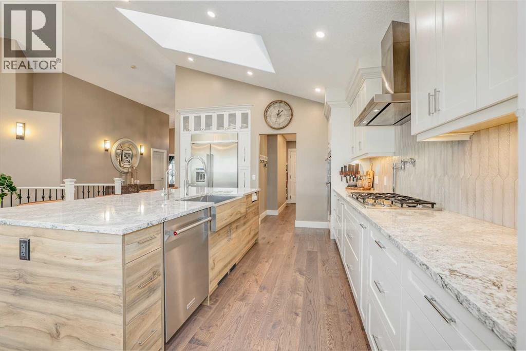 108 Mt Alberta View Se, Calgary, Alberta  T2Z 3N7 - Photo 5 - A2262188